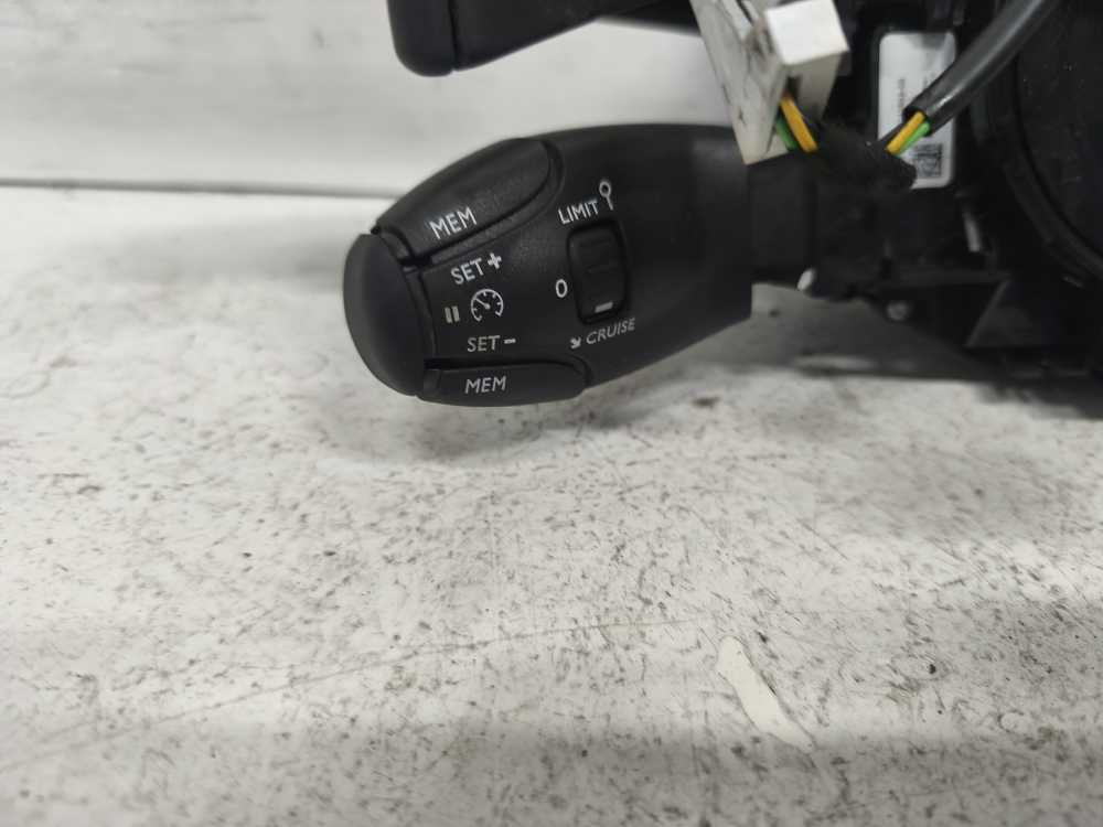 COMMODO VOLANT CITROEN/ PEUGEOT - Vue 3